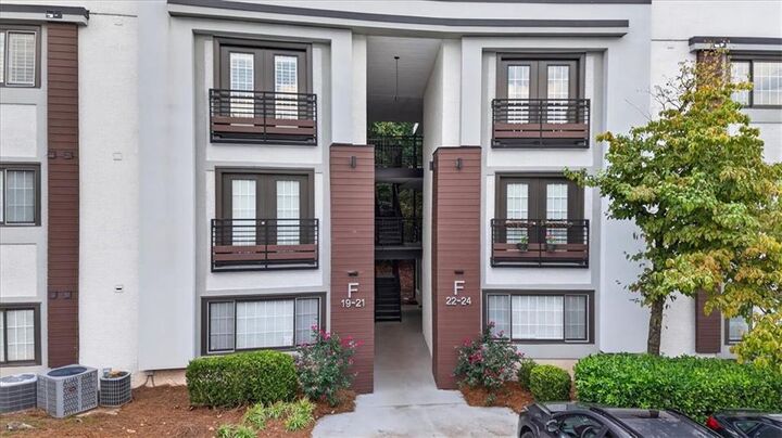 Property Photo:  1445 Monroe Drive NE 20F  GA 30324 