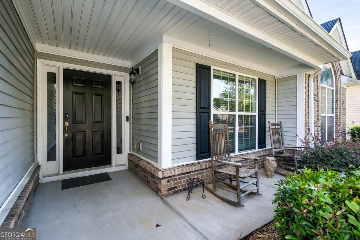 Property Photo:  1490 Jami Hollow Way  GA 30043 