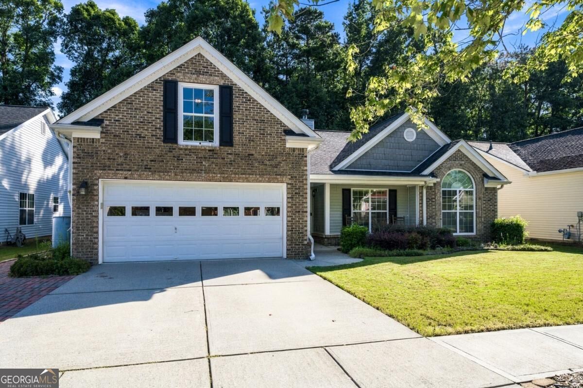 Property Photo: 1490 Jami Hollow Way GA 30043