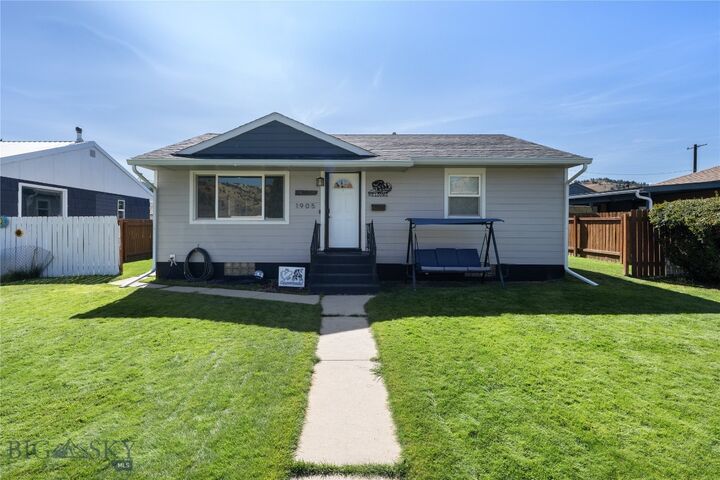 Property Photo: 1905 W Park Avenue MT 59711