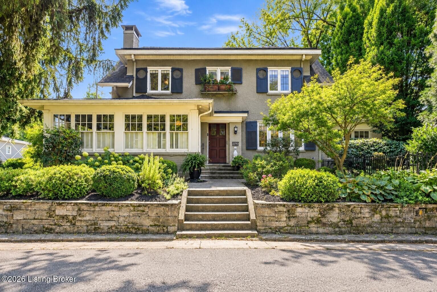 Property Photo: 2250 Rutherford Wynd KY 40205