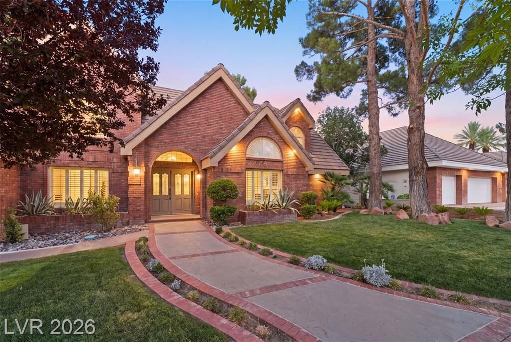Property Photo: 2252 Buckingham Court NV 89074