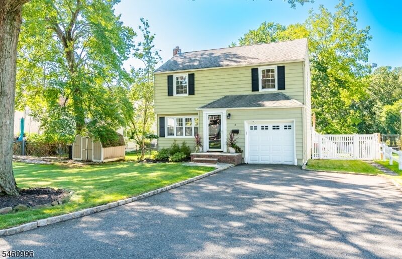 Property Photo: 3 Woodlawn Ter NJ 07009