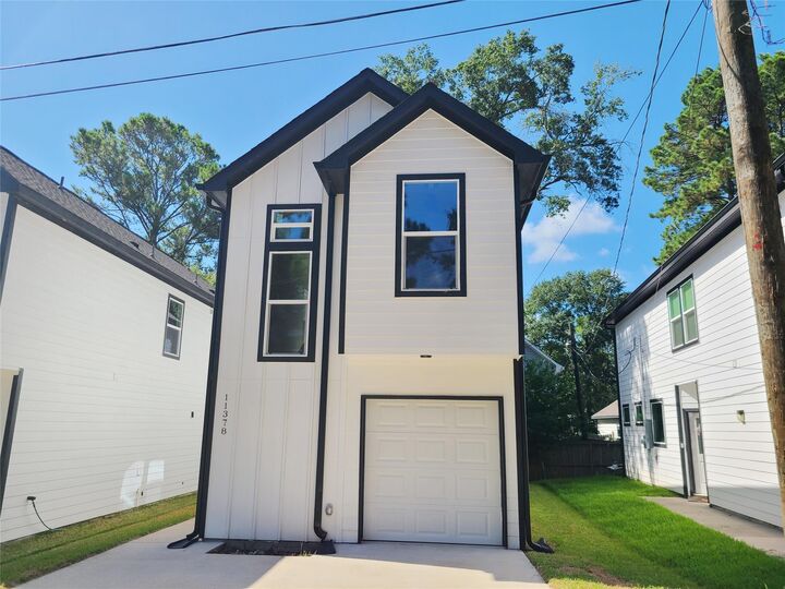 Property Photo: 11378 Underwood Street TX 77318
