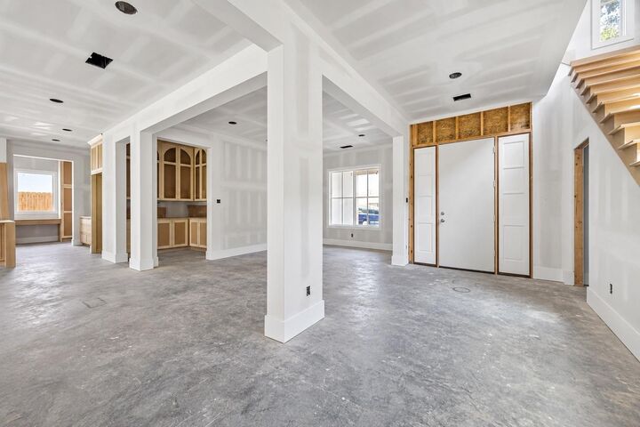 Property Photo: 1335 Gardenia Drive TX 77018
