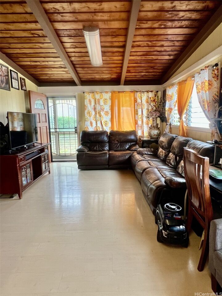 Property Photo:  92-522 Akaula Street  HI 96707 