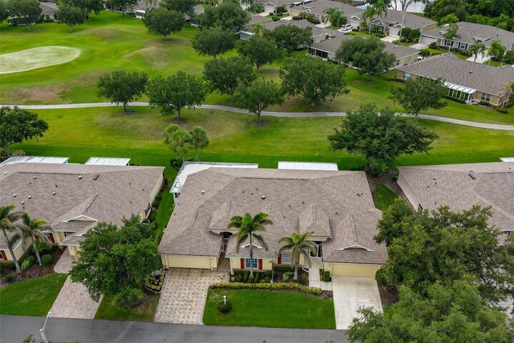 Property Photo:  1251 Corinth Greens Drive  FL 33573 