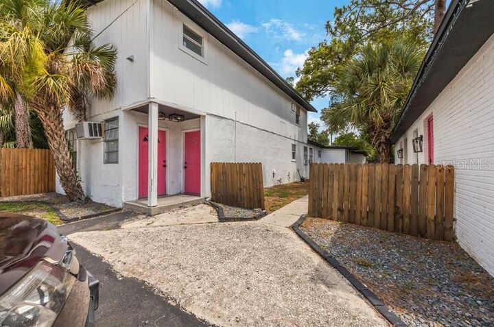 Property Photo:  12703 N 15th Street  FL 33612 
