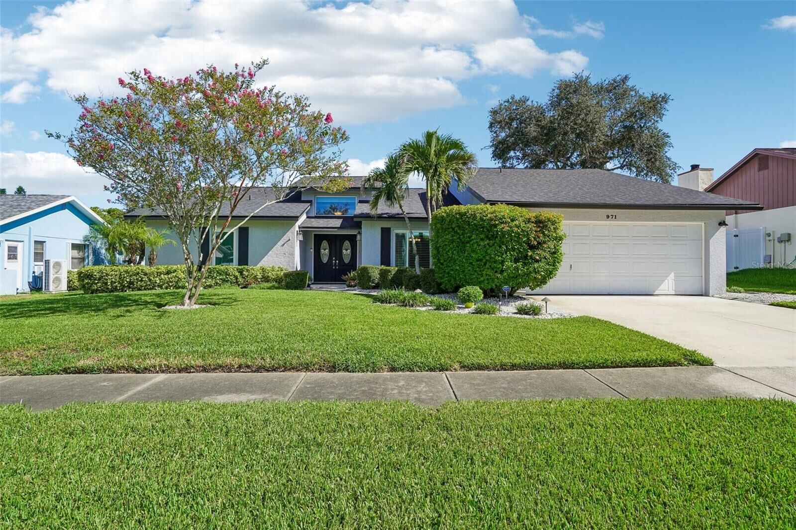Property Photo:  971 Cortland Way  FL 34683 