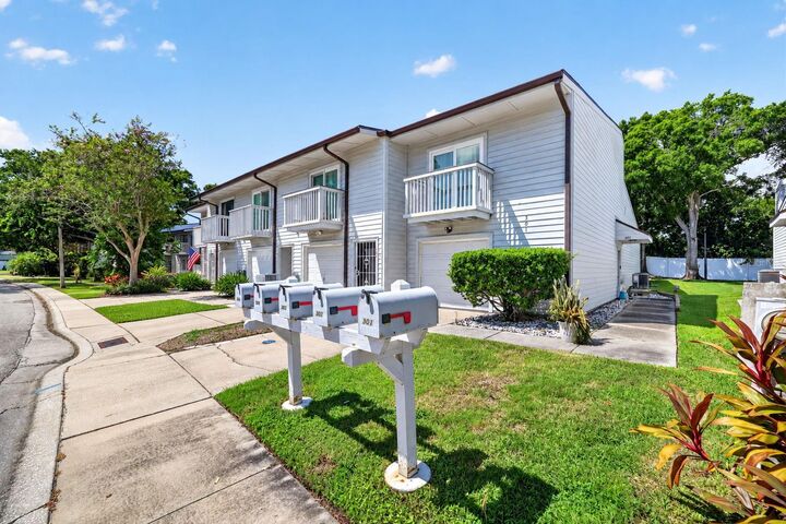 Property Photo: 6492 92nd Place N 302 FL 33782