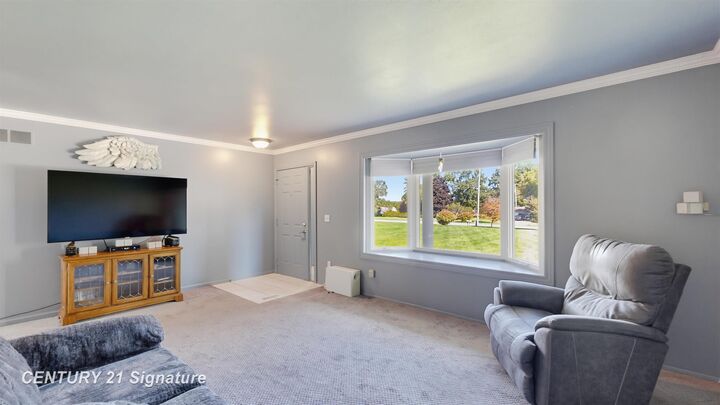 Property Photo: 3402 E Lake Road MI 48420
