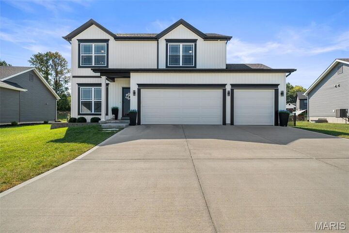 Property Photo:  536 Lakewood Drive  MO 63362 