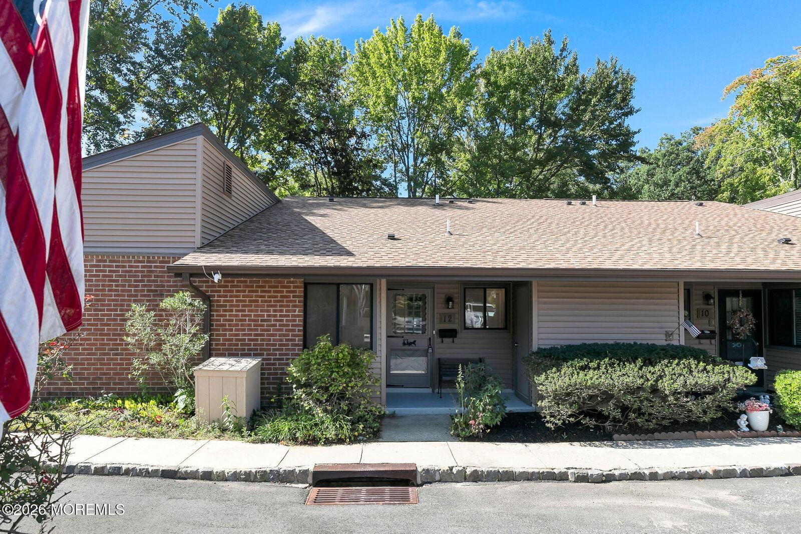 Property Photo:  12 Farmingdale Court  NJ 07701 
