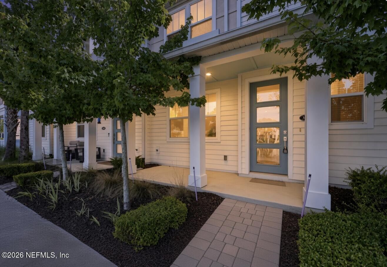 Property Photo: 3488 Oystercatcher Way FL 32224