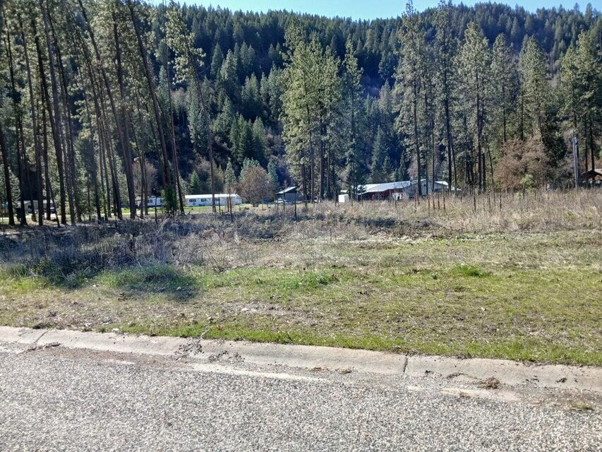 Property Photo:  1308 N Minter Blvd  WA 99151 