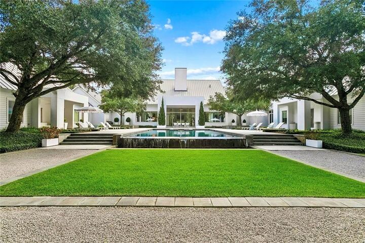 Property Photo: 11500 Damiano Rd Road LA 70437