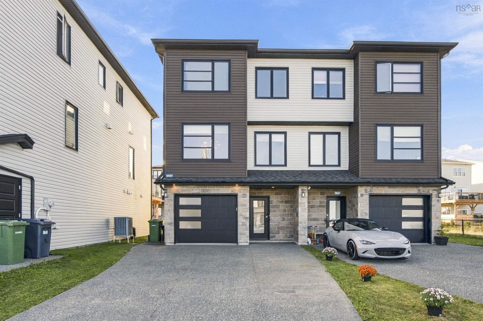 Property Photo:  60 Grenoble Court  NS B3P 0J7 