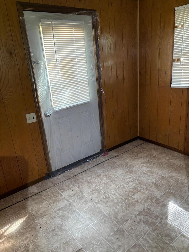 Property Photo:  19 1st Street NW  MN 56633 