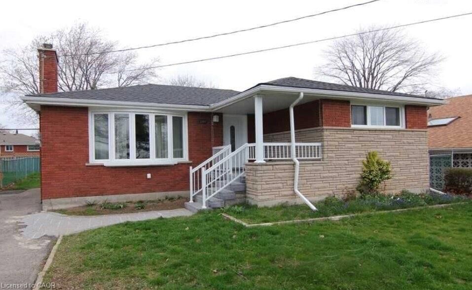Property Photo:  1107 Mohawk Road E Bsmt  ON L8T 2S4 