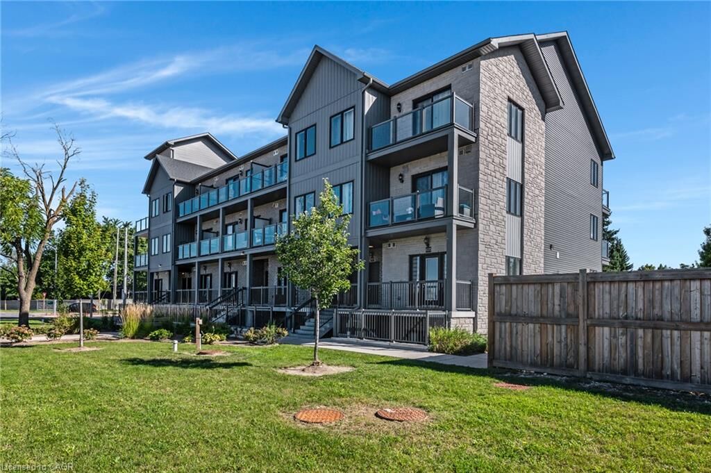 Property Photo:  721 Franklin Boulevard 105  ON N1R 0E4 