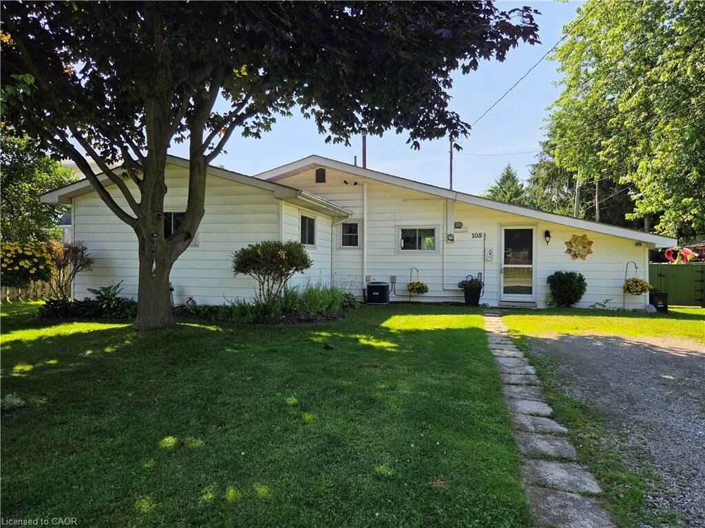 Property Photo: 108 New Lakeshore Road ON N0A 1N8
