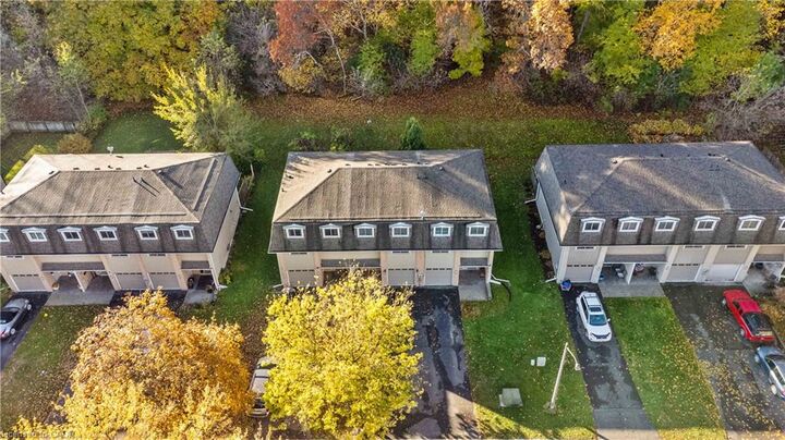 Property Photo:  41 Raleigh Street A  ON N3T 1J9 