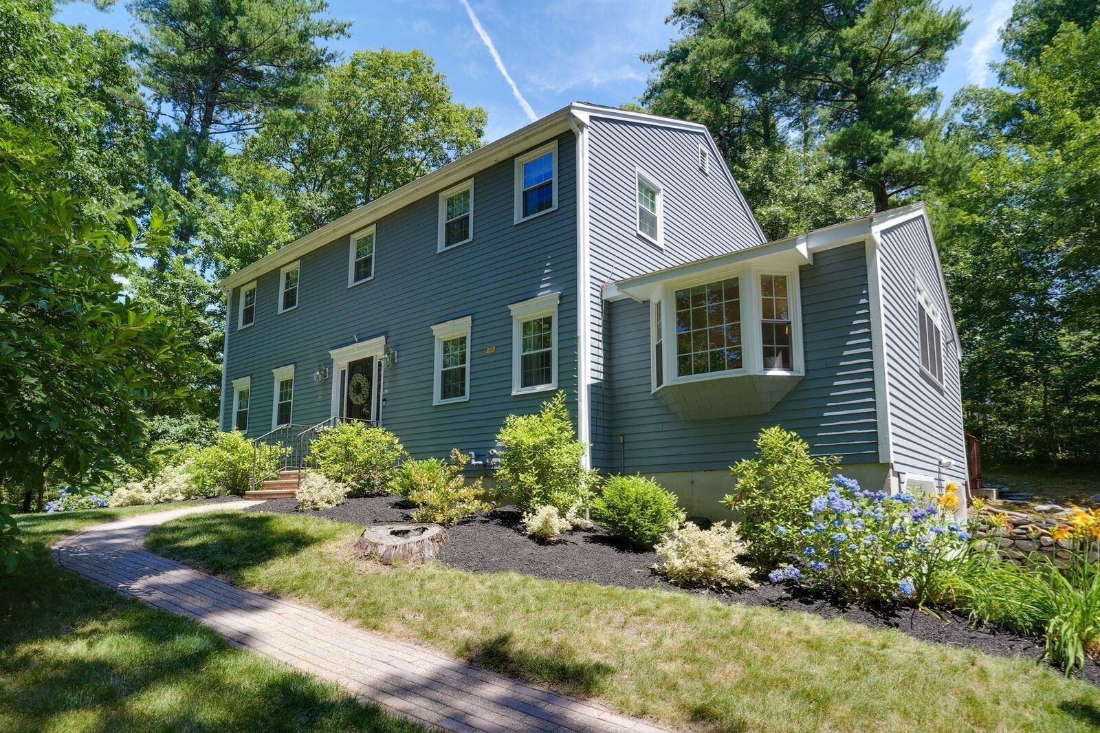 Property Photo: 18 Coolidge Cir MA 01532