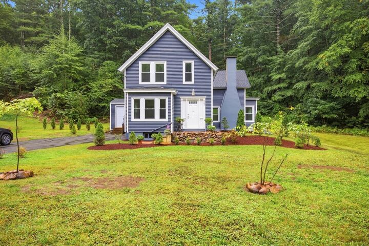 Property Photo:  583 Main St  MA 01083 