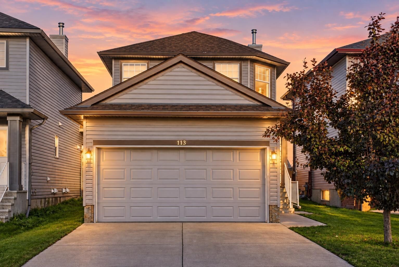 Property Photo:  113 Taralea Circle NE  AB T3J 5G9 