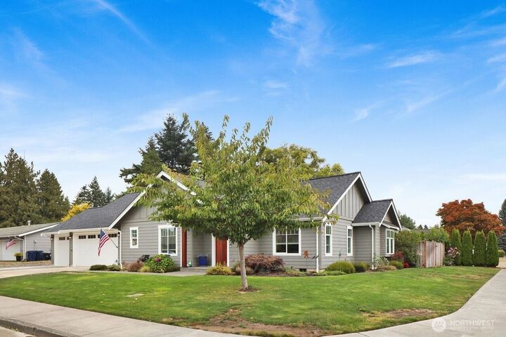Property Photo:  1200 W Park Street  WA 98264 