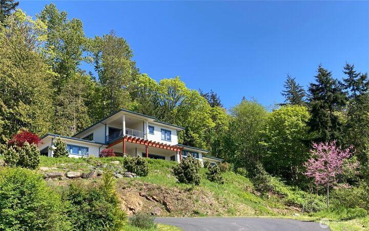 Property Photo: 820 Chuckanut Drive WA 98229