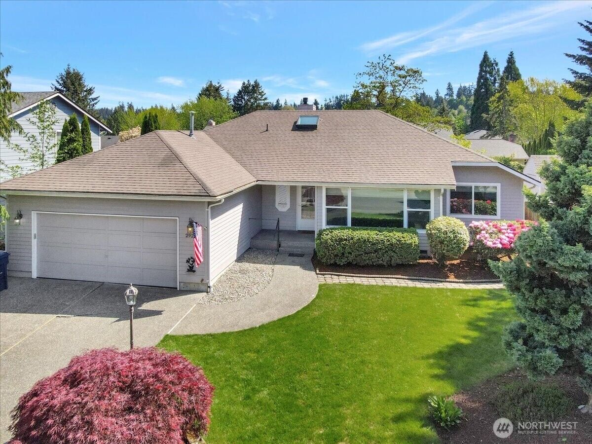 Property Photo:  2928  209th Place SW  WA 98036 