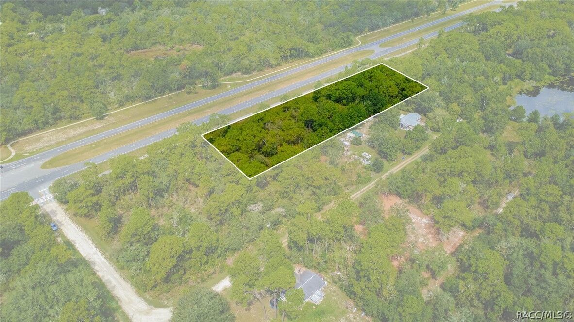 Property Photo: 11371 S Suncoast Boulevard FL 34446