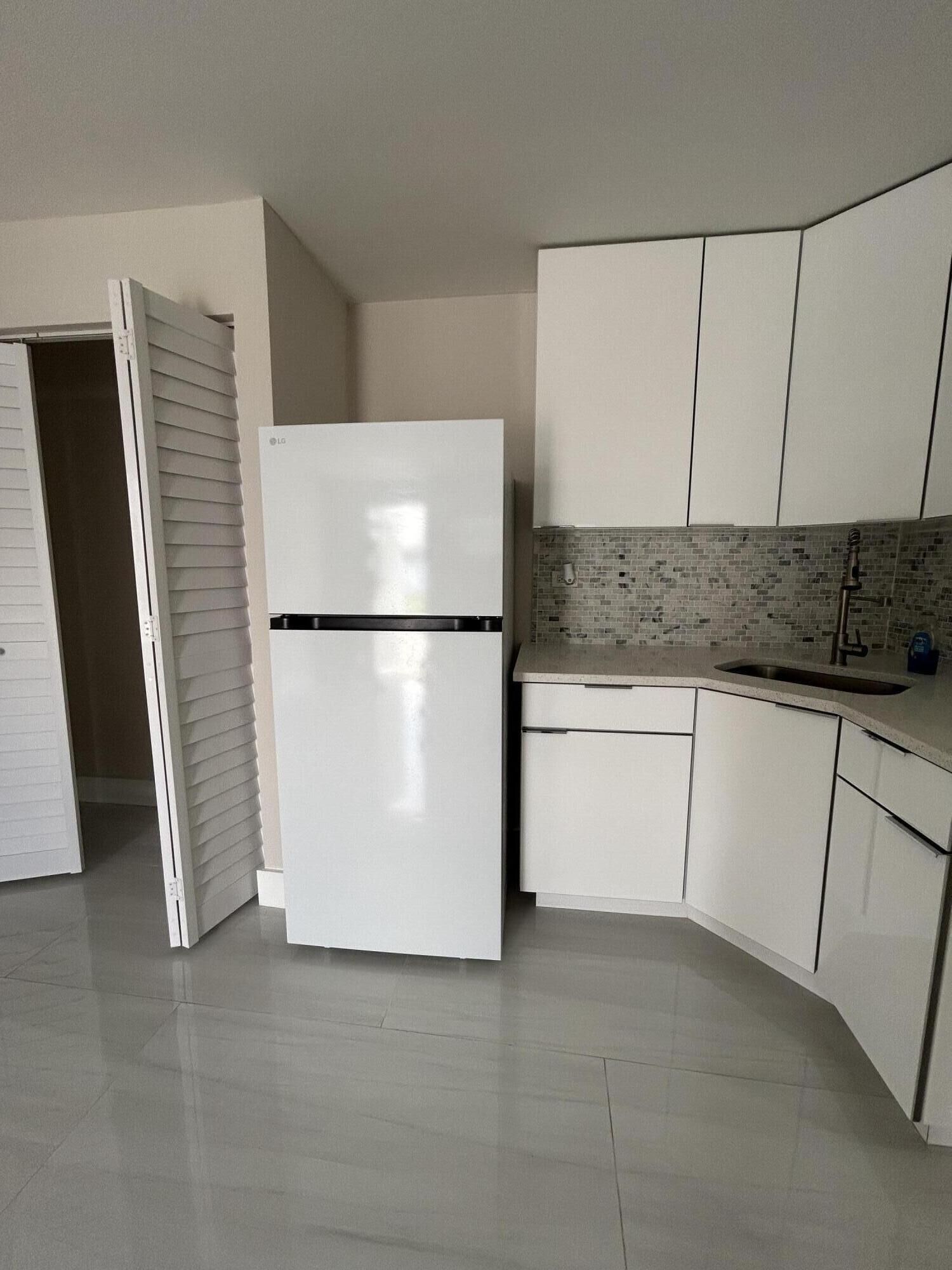 Property Photo:  2329 West Drive  FL 33409 