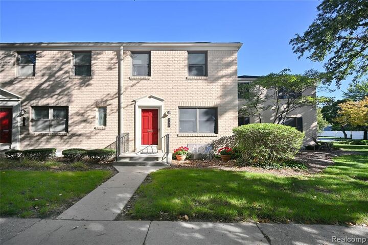 Property Photo:  741 N Eton Street  MI 48009 