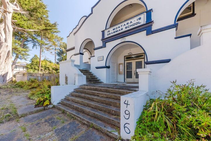 Property Photo: 496 6th Street CA 94037