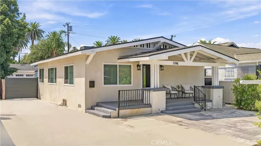 Property Photo:  1746 W 38th Place  CA 90062 