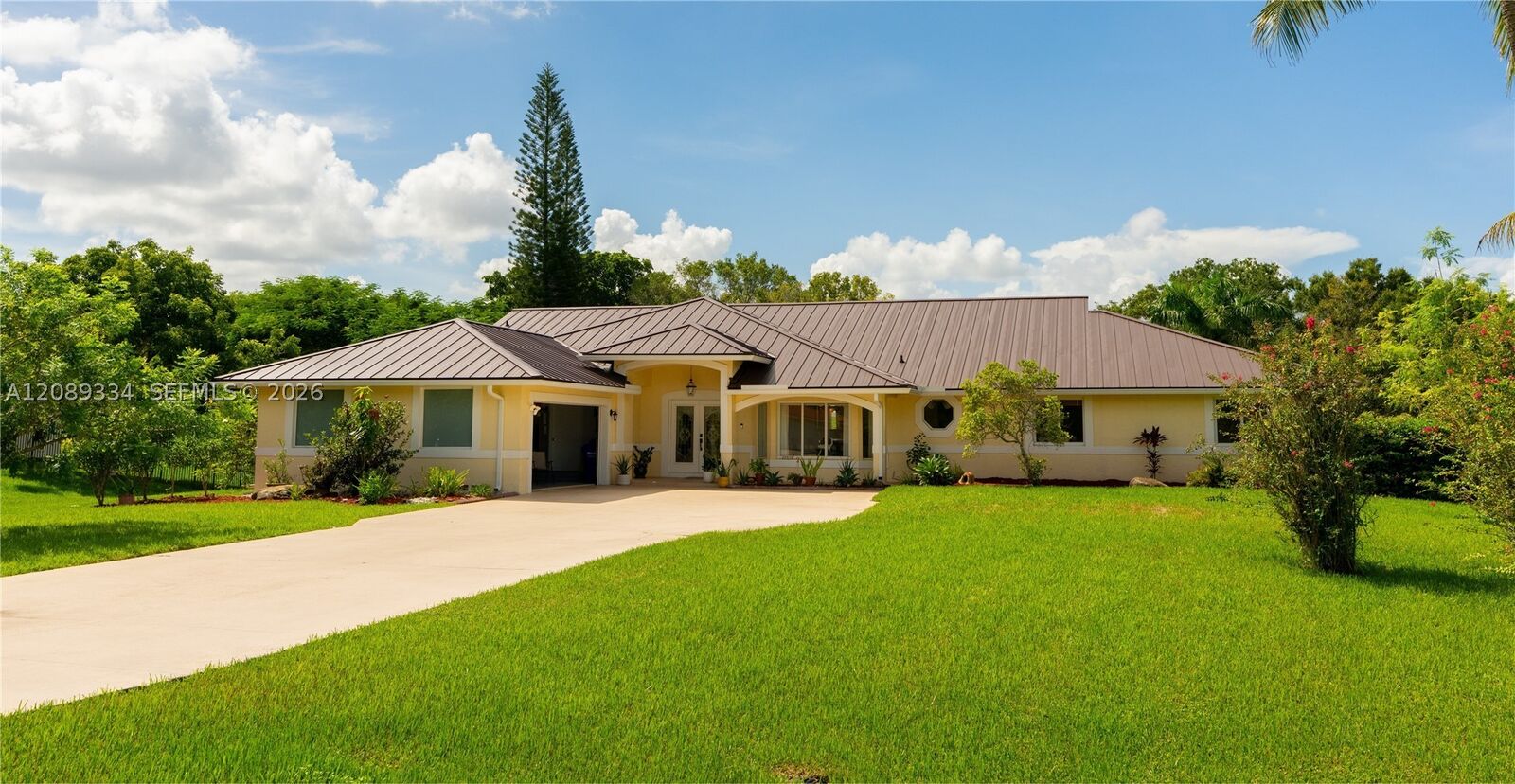 Property Photo:  20430 SW 53rd Pl  FL 33332 