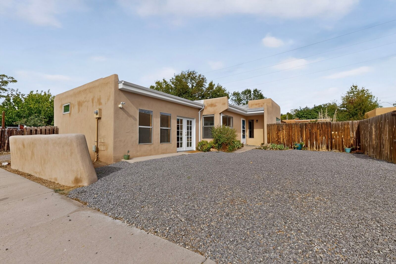 Property Photo: 1017 Camino Anasazi NM 87505