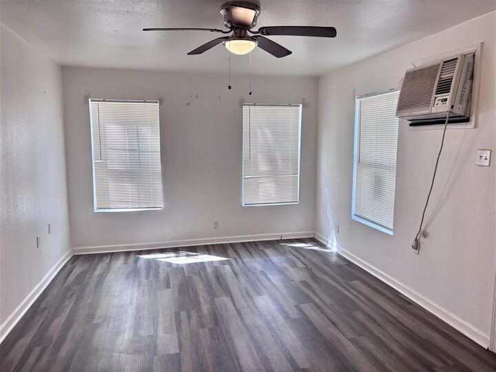 Property Photo: 2216 Tulip Street LA 70601