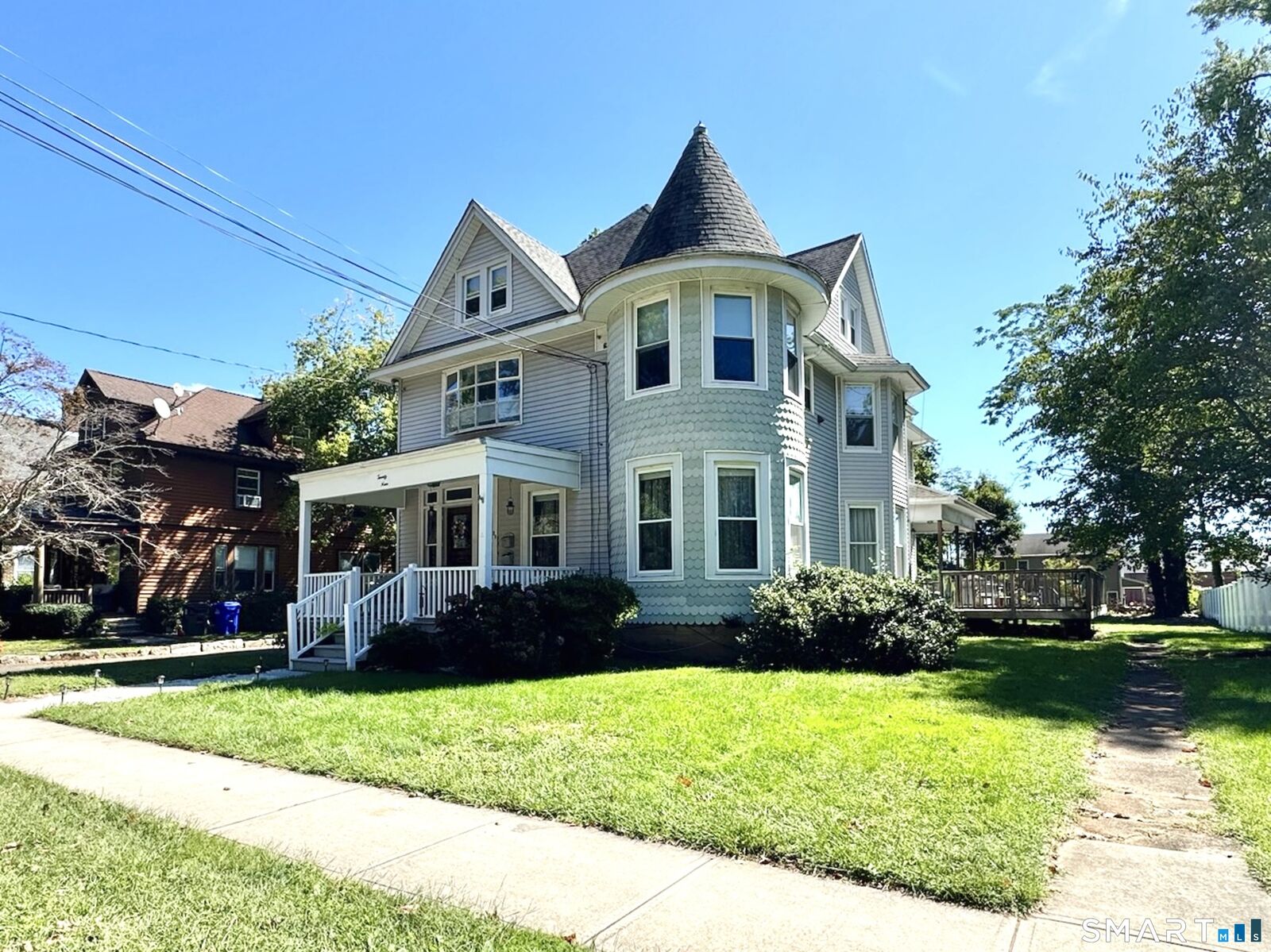 Property Photo:  29 Averill Place  CT 06405 
