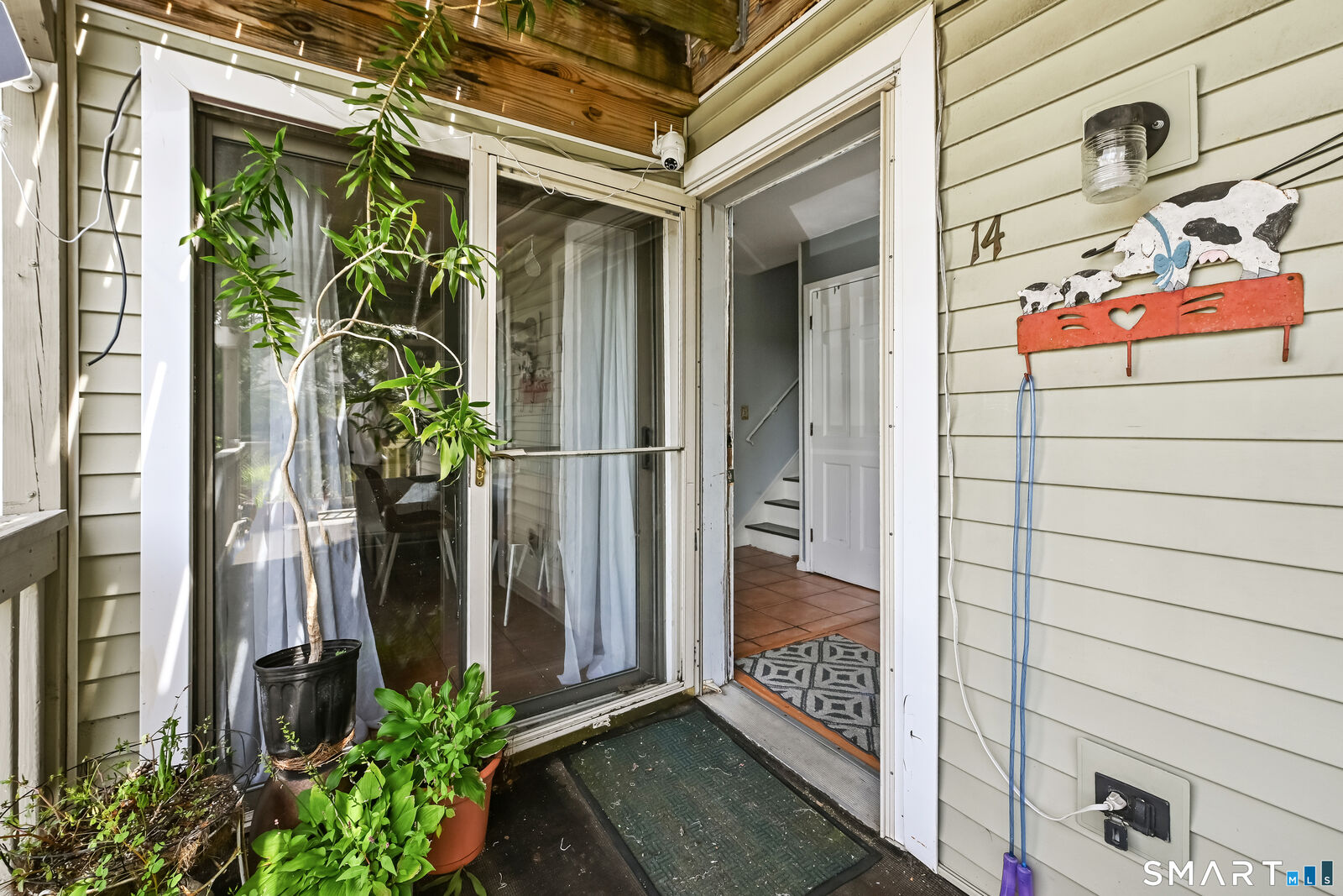 Property Photo: 95 Park Avenue 14 CT 06810