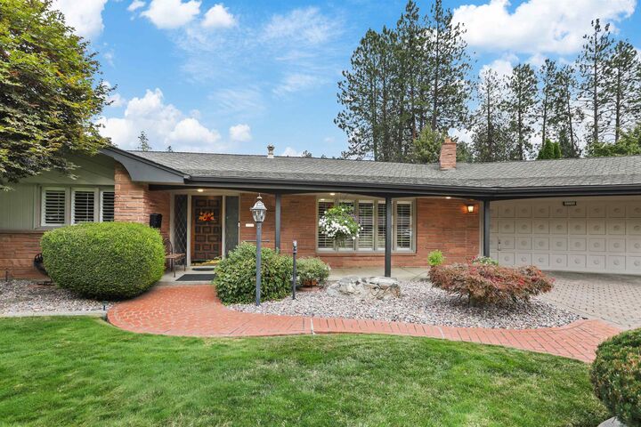 Property Photo: 4215 S Napa St WA 99203