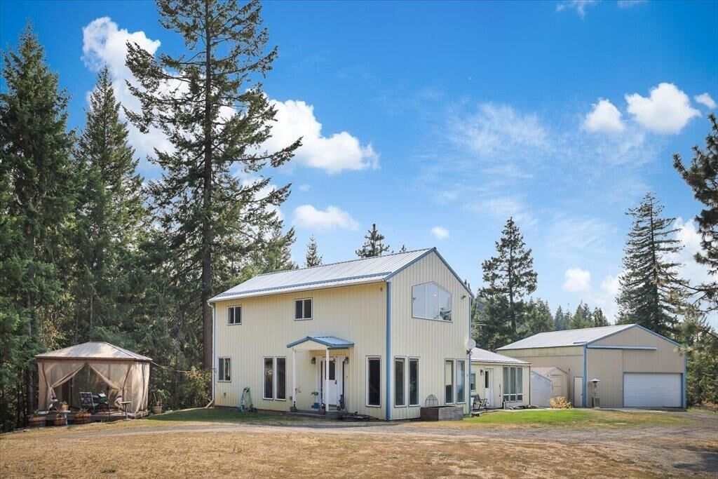 Property Photo:  17312 E Scribner Rd  WA 99217 