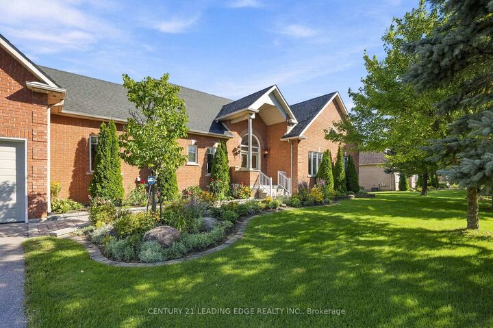 Property Photo: 24 George Pipher Lane ON L4A 1M4