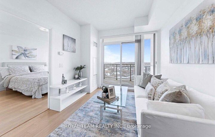 Property Photo:  85 Park Road N 1014  ON L4J 0H8 