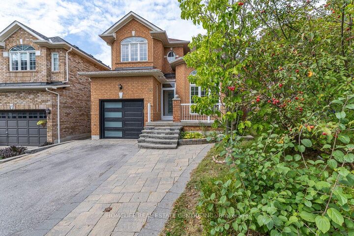 Property Photo:  65 Batt Crescent  ON L1T 4L8 