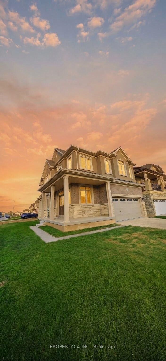 Property Photo:  43 Flagg Avenue  ON N3L 0K1 