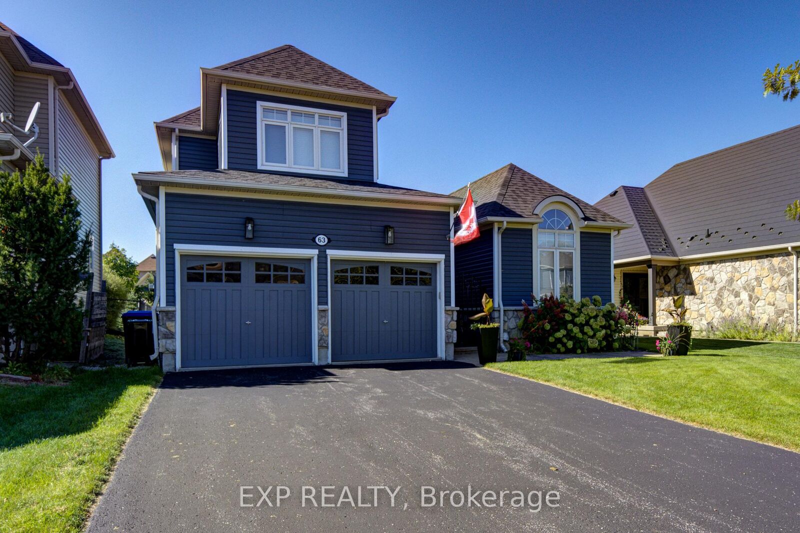 Property Photo:  63 Silver Crescent  ON L9Y 0G1 