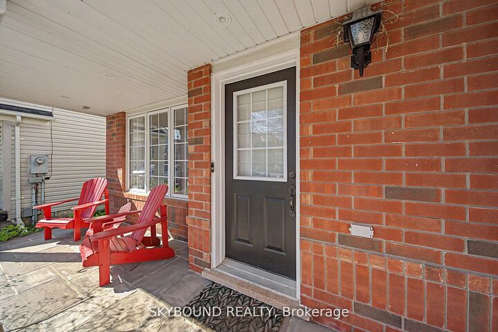 Property Photo:  970 Donnelly Street  ON L9T 6E2 